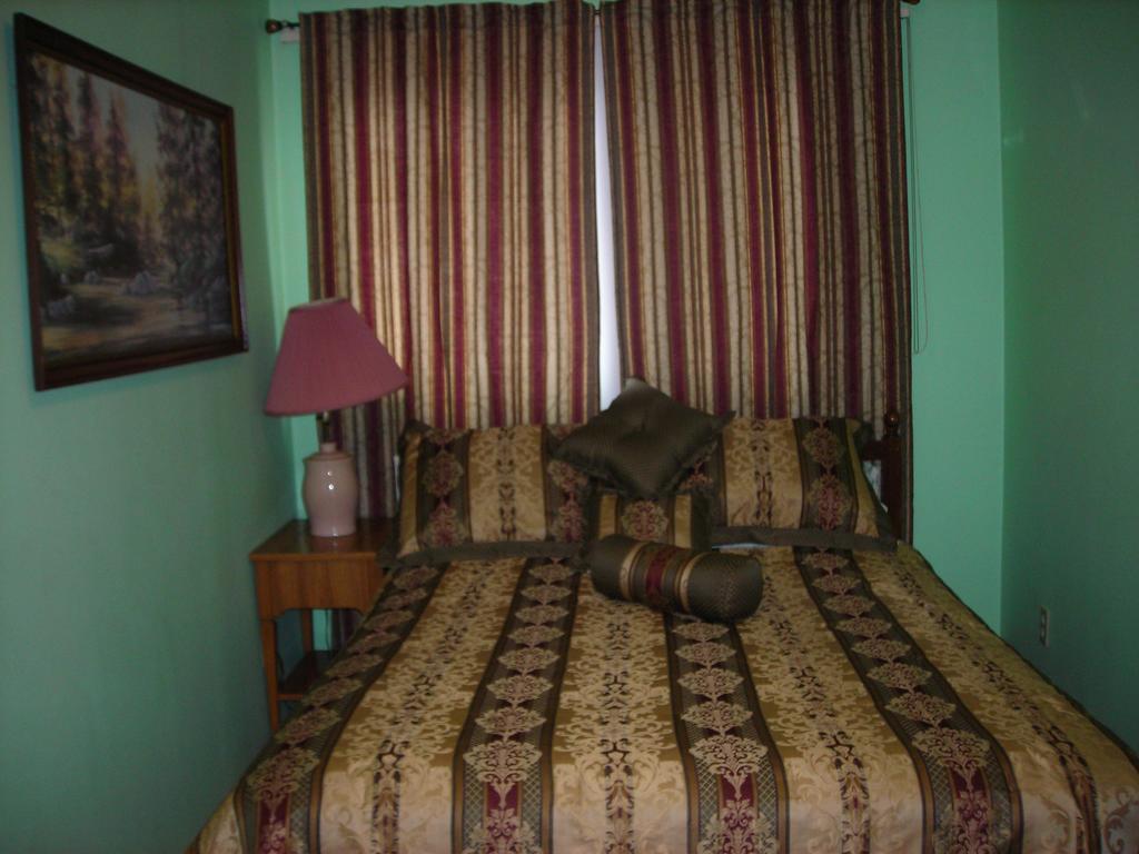 Deer Trail Motel Wisconsin Dells Rom bilde