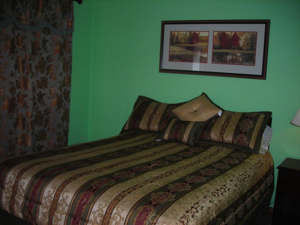 Deer Trail Motel Wisconsin Dells Rom bilde