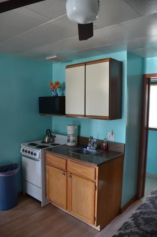 Deer Trail Motel Wisconsin Dells Rom bilde